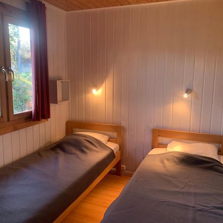 Camping Familial Paisible Avec Piscine, Mobil Home , Chalet, Studio & Emplacement Nue Casties-Labrande Экстерьер фото
