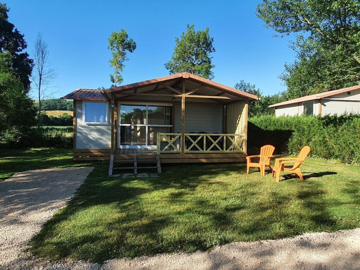Camping Familial Paisible Avec Piscine, Mobil Home , Chalet, Studio & Emplacement Nue Casties-Labrande Экстерьер фото