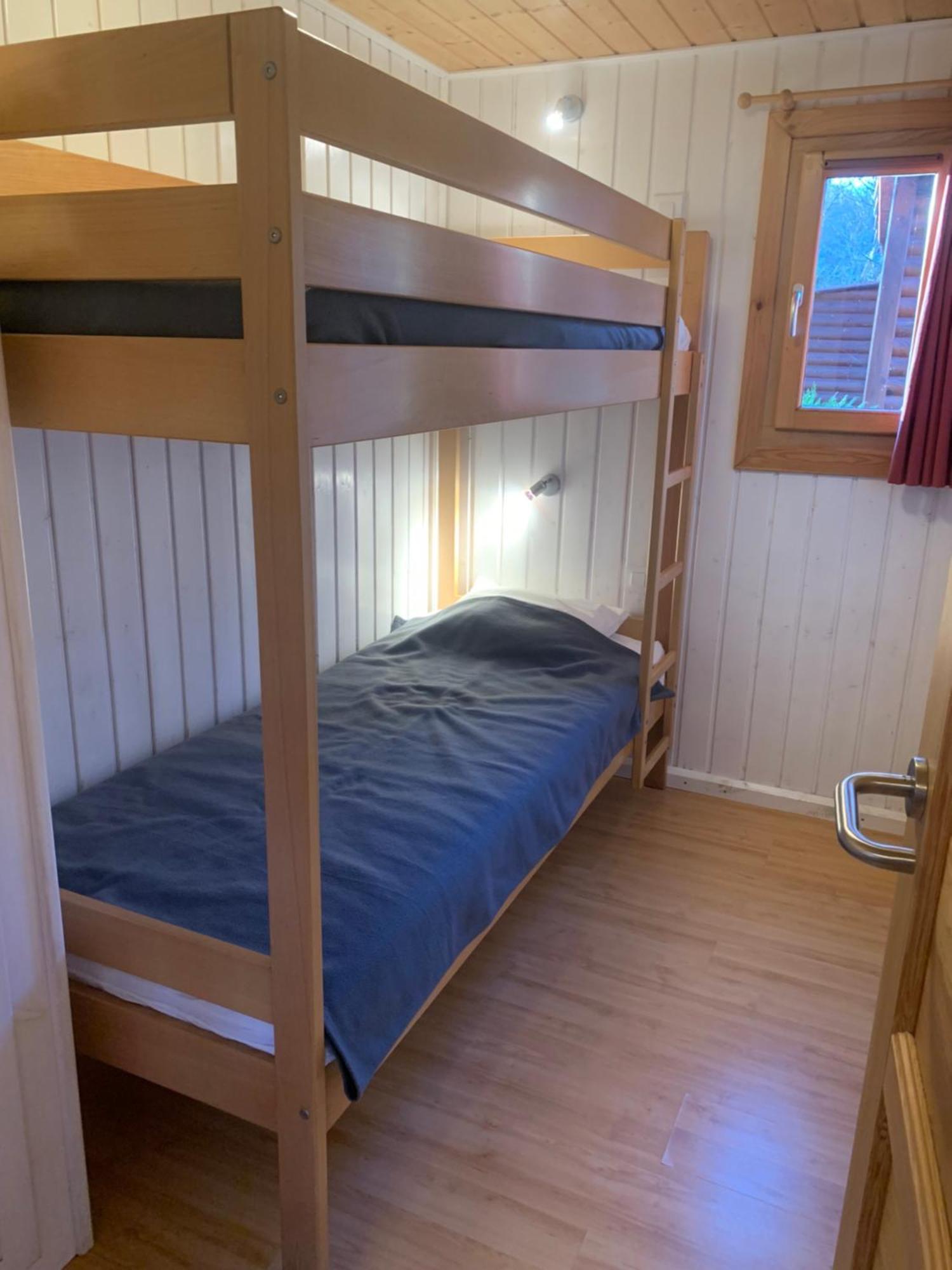 Camping Familial Paisible Avec Piscine, Mobil Home , Chalet, Studio & Emplacement Nue Casties-Labrande Экстерьер фото